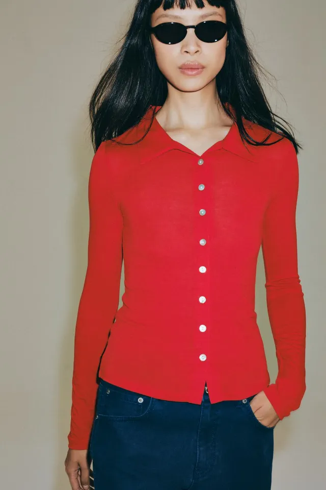 توب بأزرار – صورة 2