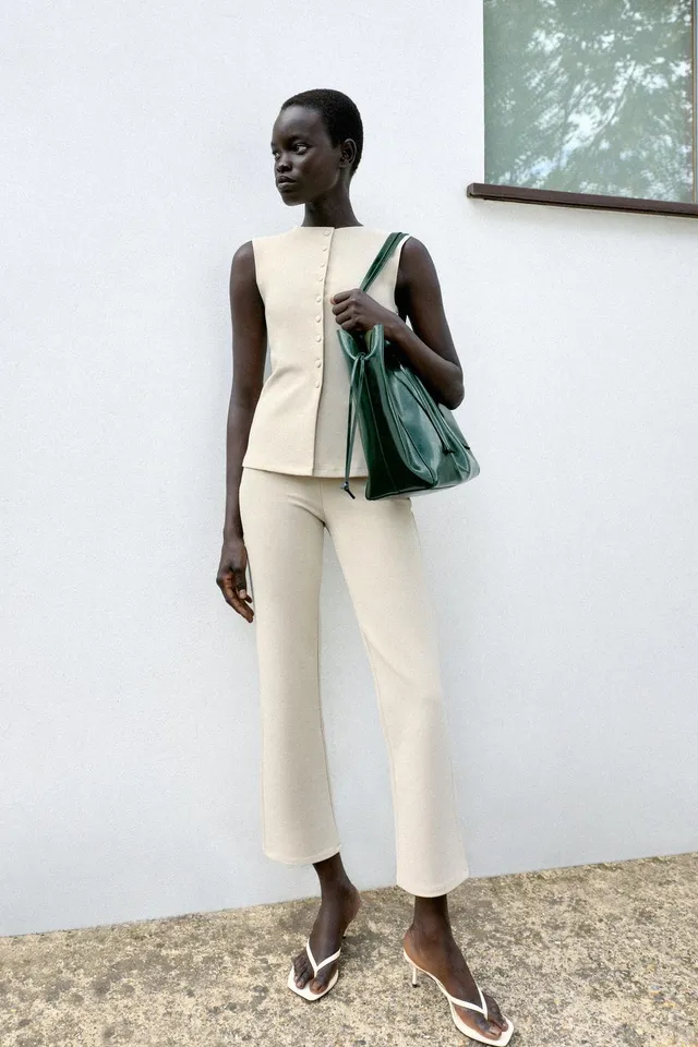 SLIM FIT POCKET TROUSERS
