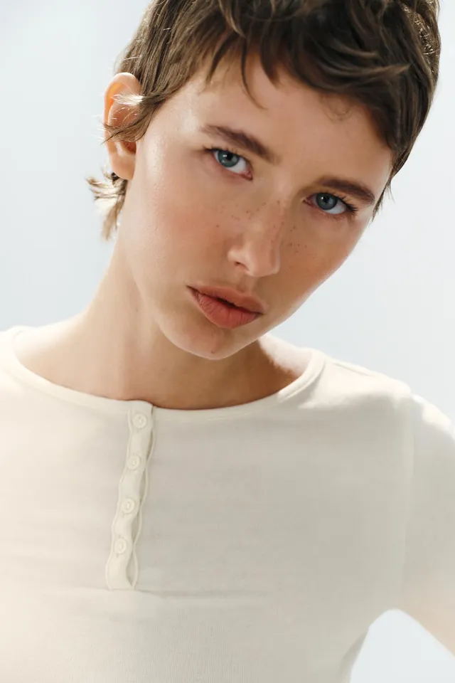HENLEY T-SHIRT – image 4