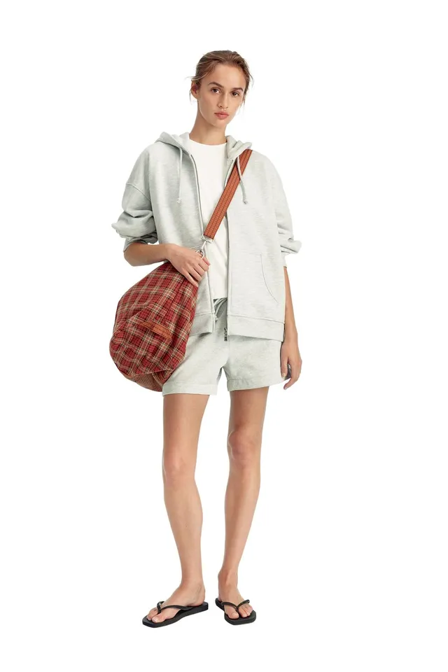CROPPED FIT ZIP-UP HOODIE