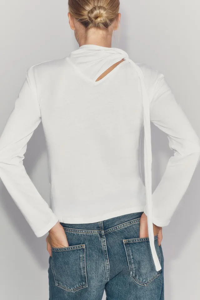 SCARF T-SHIRT – image 4