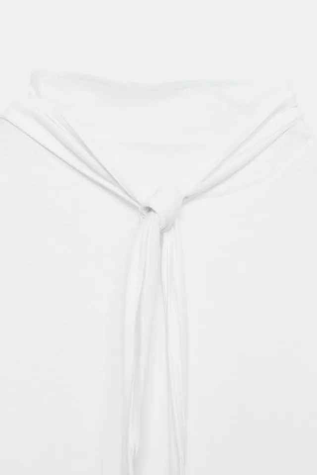 SCARF T-SHIRT – image 9