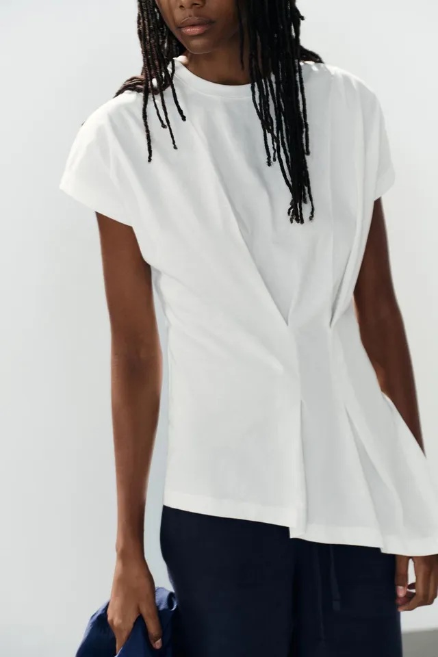 ASYMMETRIC PLEATED T-SHIRT – image 2