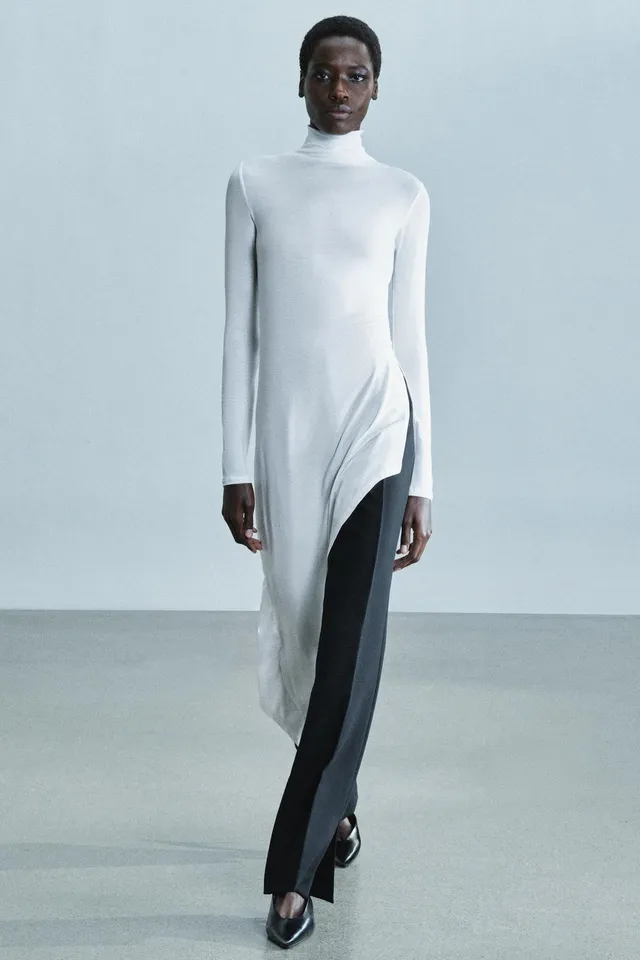 ASYMMETRIC LONGLINE TOP
