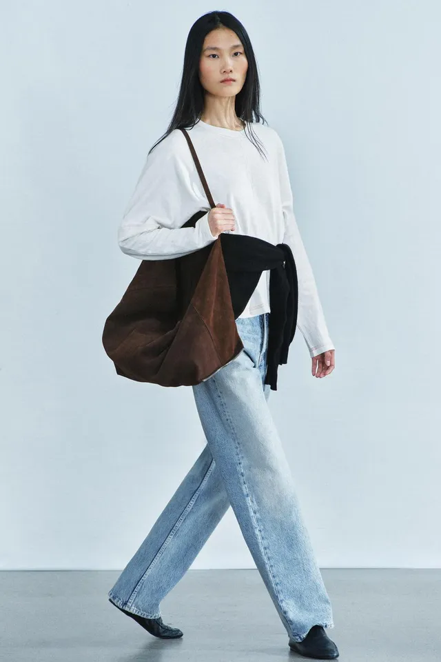 CONTRAST STITCH T-SHIRT – image 4