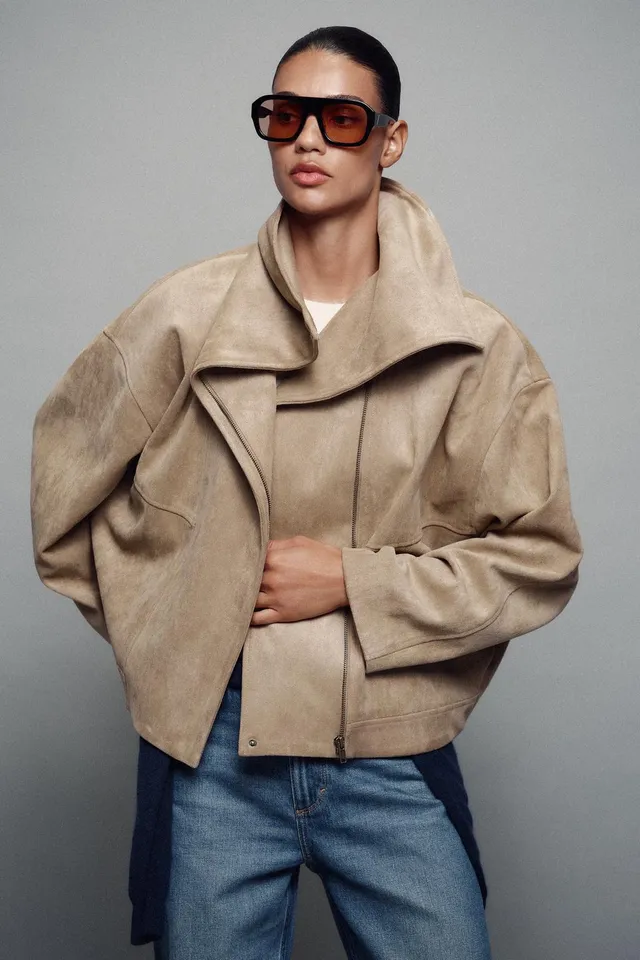 BOMBER JACKET WITH WIDE COLLAR