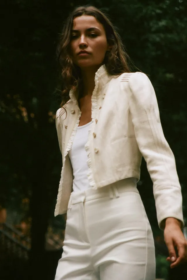 CROPPED RUFFLE BLAZER – image 3