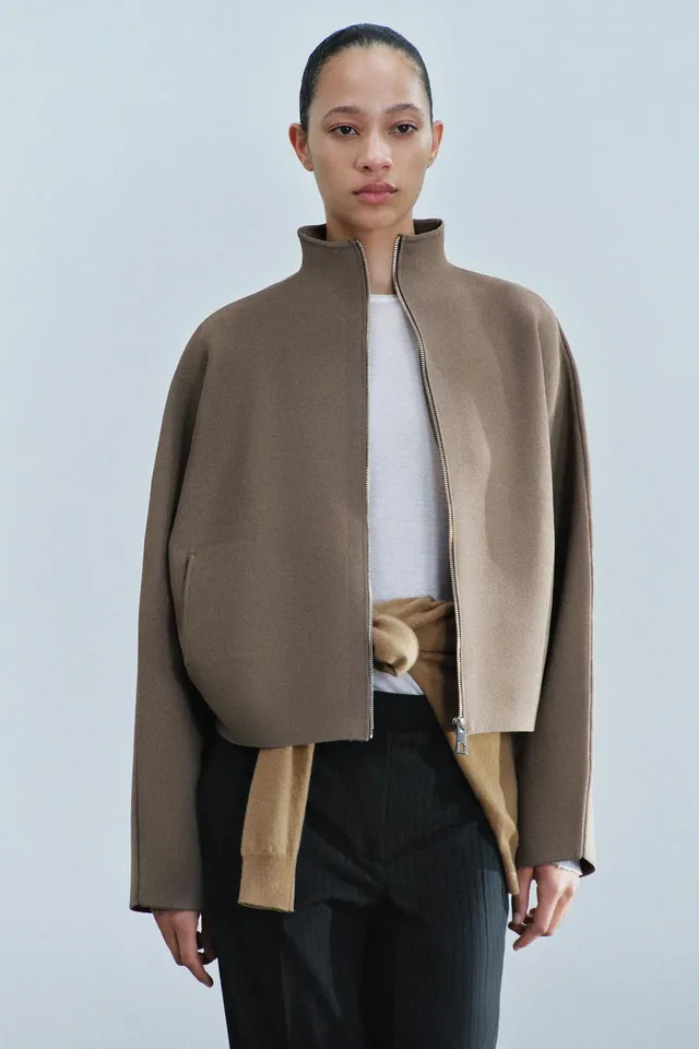 GATHERED KNIT JACKET – image 2