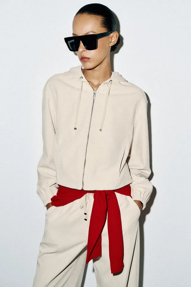 HOODED BOMBER JACKET – image 3