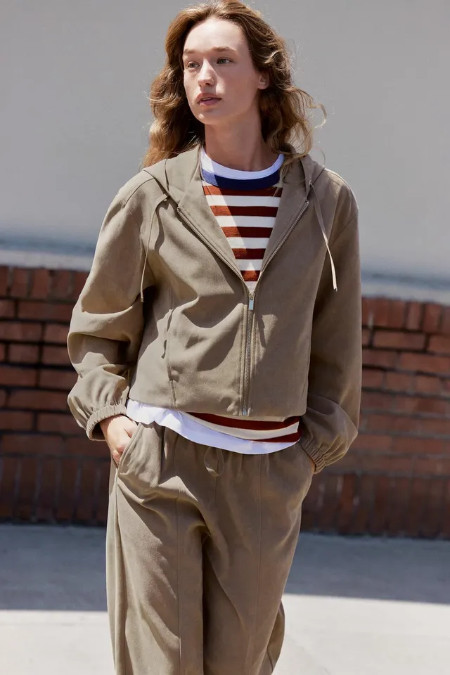 HOODED BOMBER JACKET – image 4