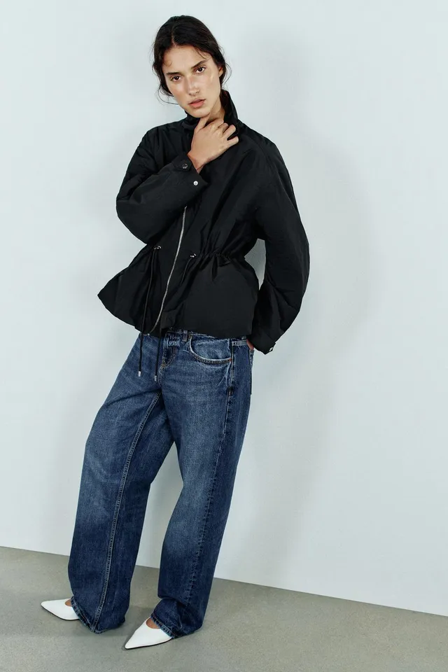 HIGH-COLLAR PUFFER JACKET
