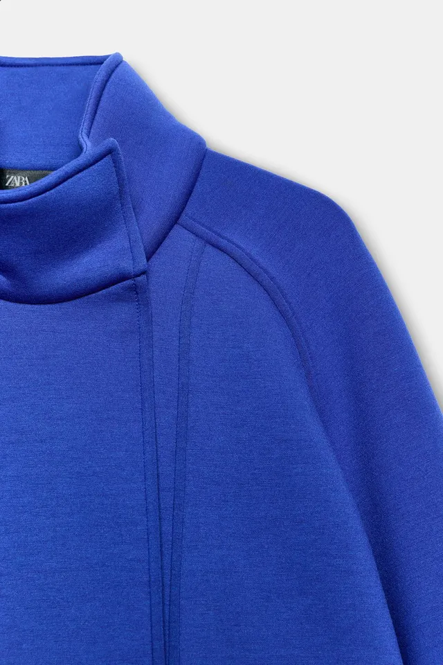 GATHERED TECHNICAL JACKET – image 10