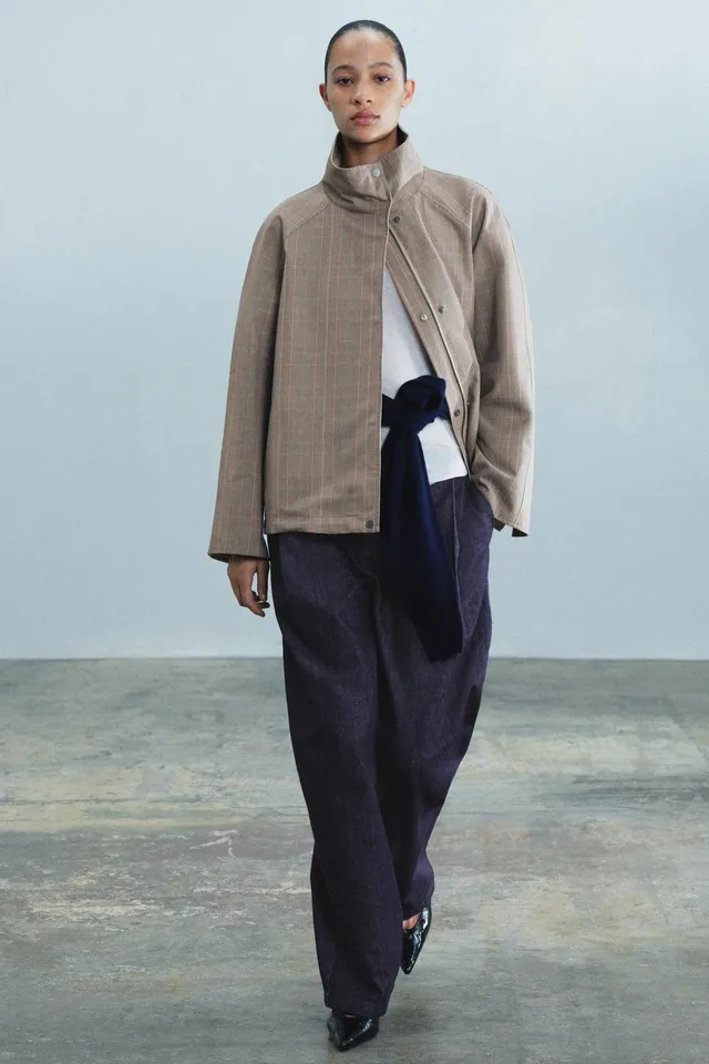 ZW COLLECTION REVERSIBLE CROPPED JACKET