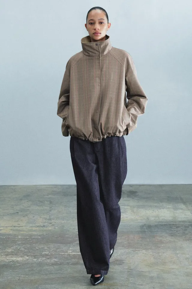 ZW COLLECTION REVERSIBLE CROPPED JACKET – image 9