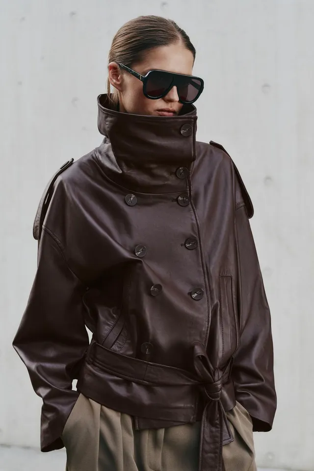 100% LEATHER BELTED JACKET – image 7