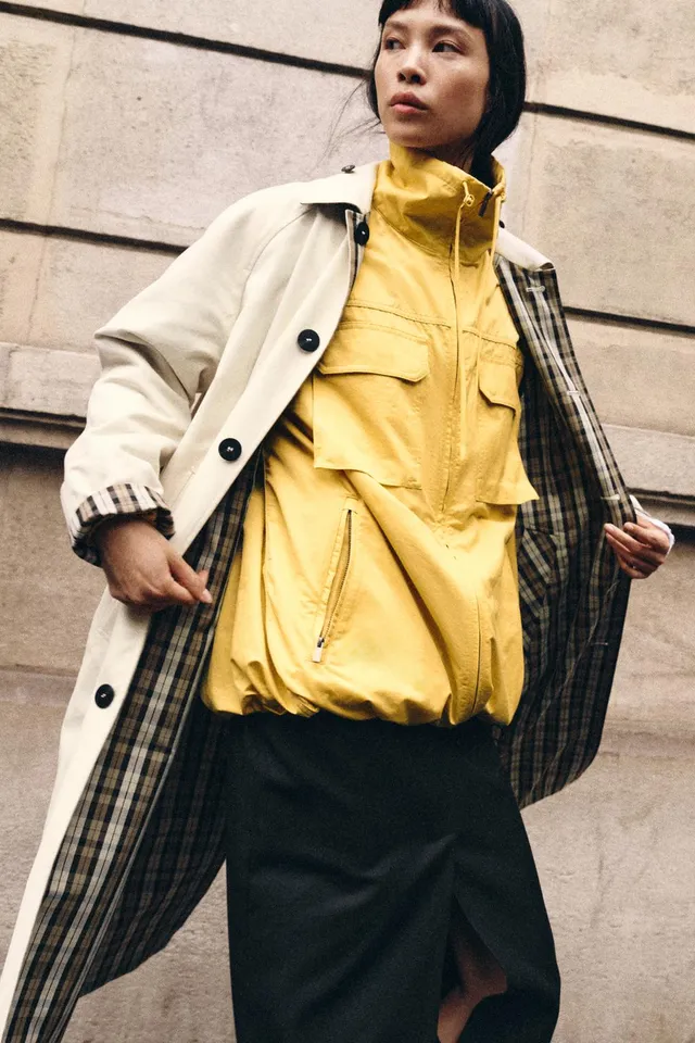 ZW COLLECTION REVERSIBLE CHECK TRENCH COAT – image 6