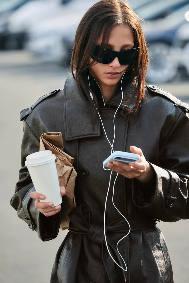 LONG LEATHER EFFECT TRENCH COAT – image 2