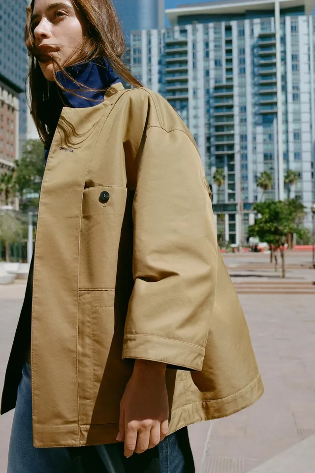 معطف ترنش قصير قابل للقلب من Zara – صورة 6