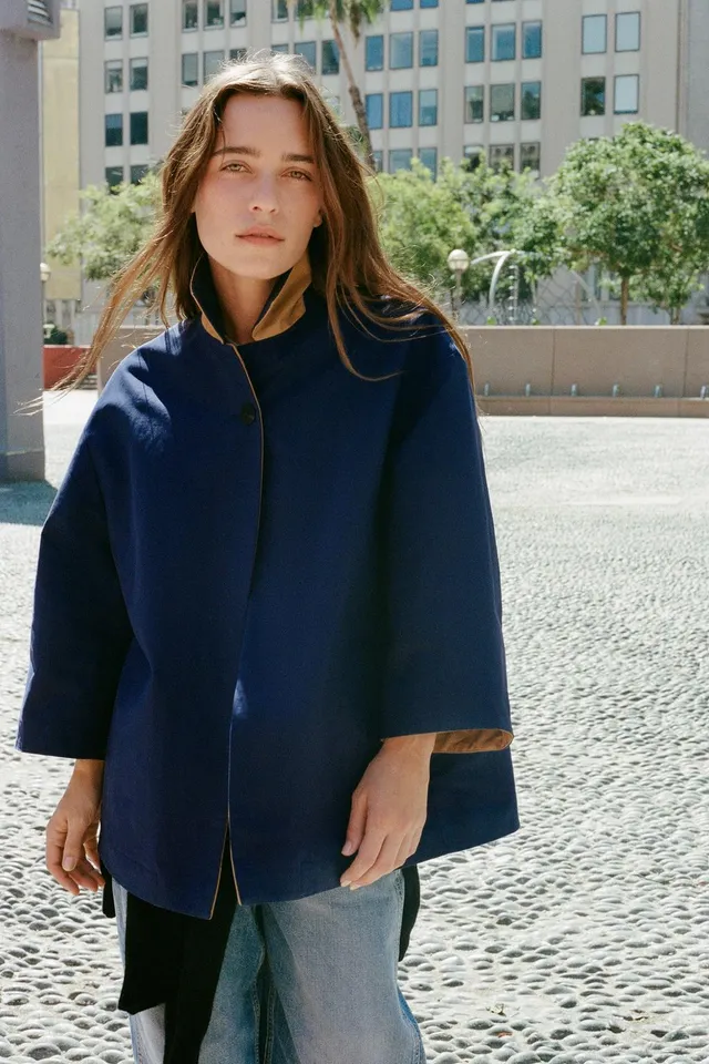 معطف ترنش قصير قابل للقلب من Zara – صورة 7