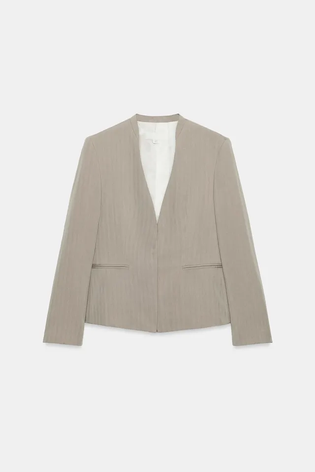FITTED COLLARLESS BLAZER – image 2