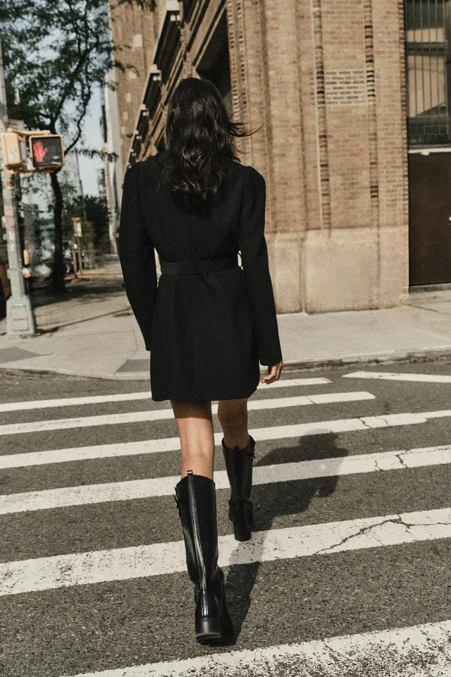 LONG BLAZER WITH BELT – image 4