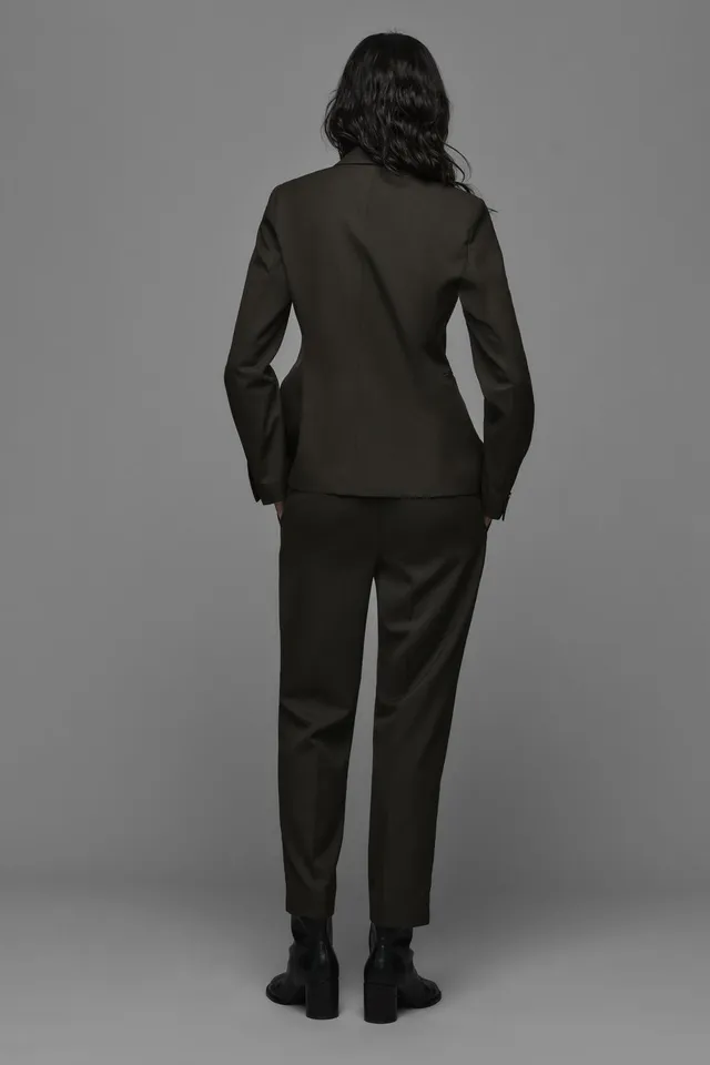 LOW-RISE CROPPED TROUSERS – image 4