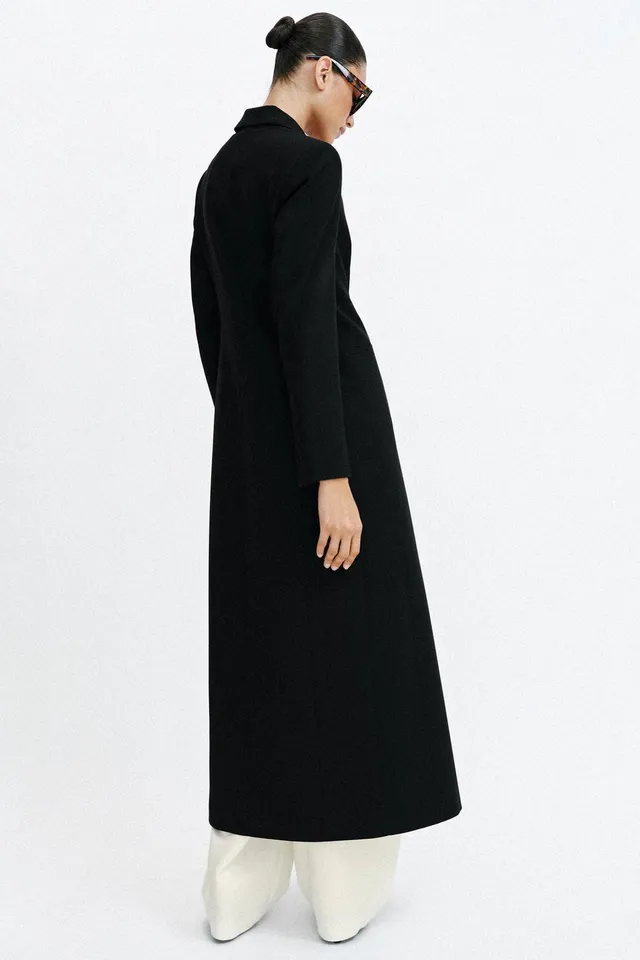 LONG BLAZER WITH SHOULDER PADS AND GOLD BUTTON – image 7