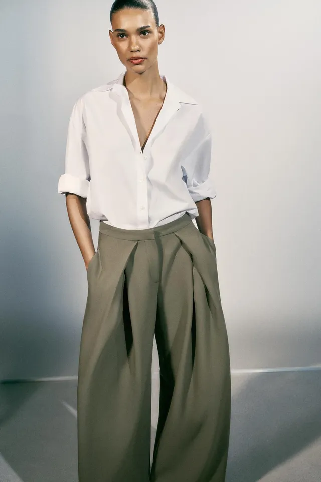 PLEATED WIDE-LEG TROUSERS – image 4