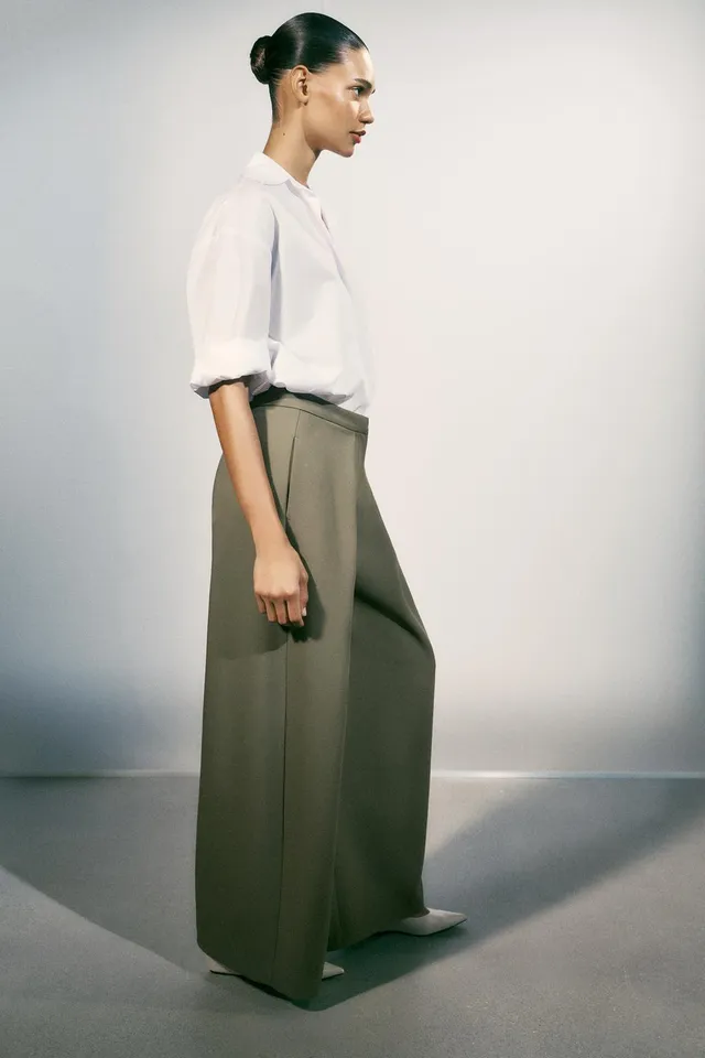 PLEATED WIDE-LEG TROUSERS – image 5
