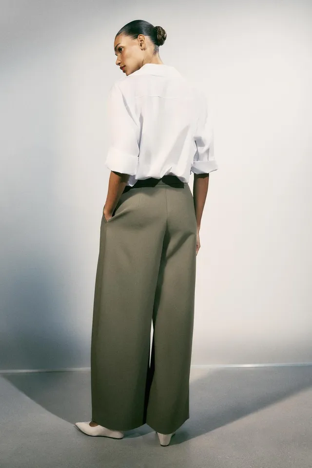 PLEATED WIDE-LEG TROUSERS – image 6