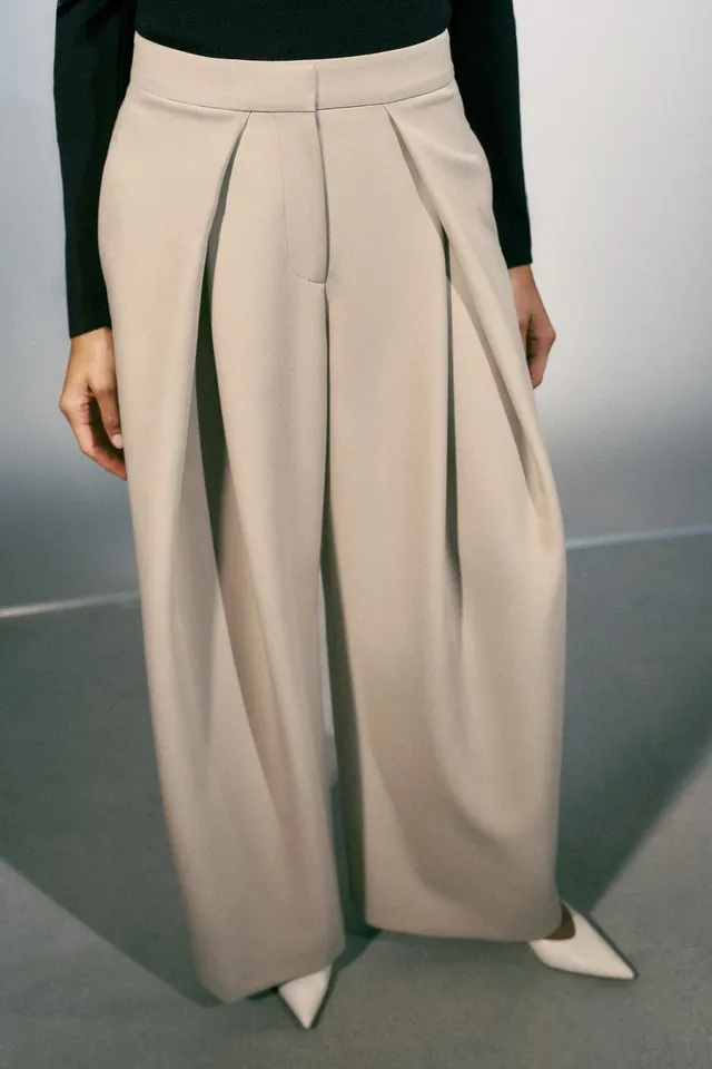 PLEATED WIDE-LEG TROUSERS – image 3