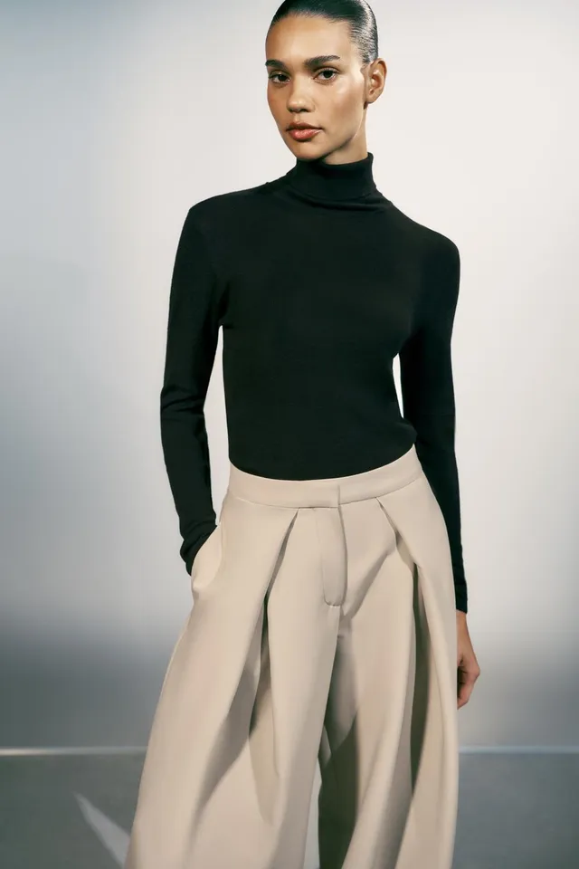 PLEATED WIDE-LEG TROUSERS – image 4