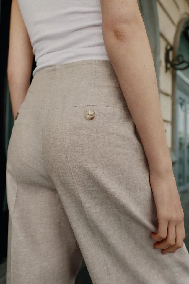 STRAIGHT-LEG LINEN BLEND DARTER TROUSERS – صورة 4