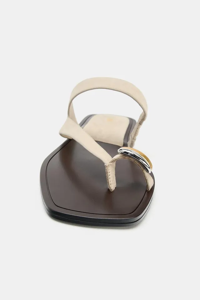 LEATHER SANDALS WITH METAL DETAIL – image 4