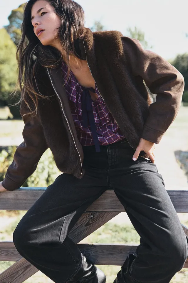 CONTRAST FAUX FUR JACKET – image 4