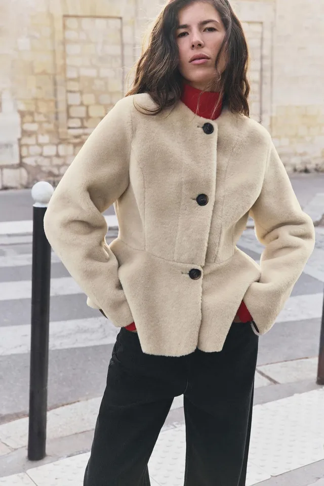 FAUX FUR PEPLUM JACKET – image 2