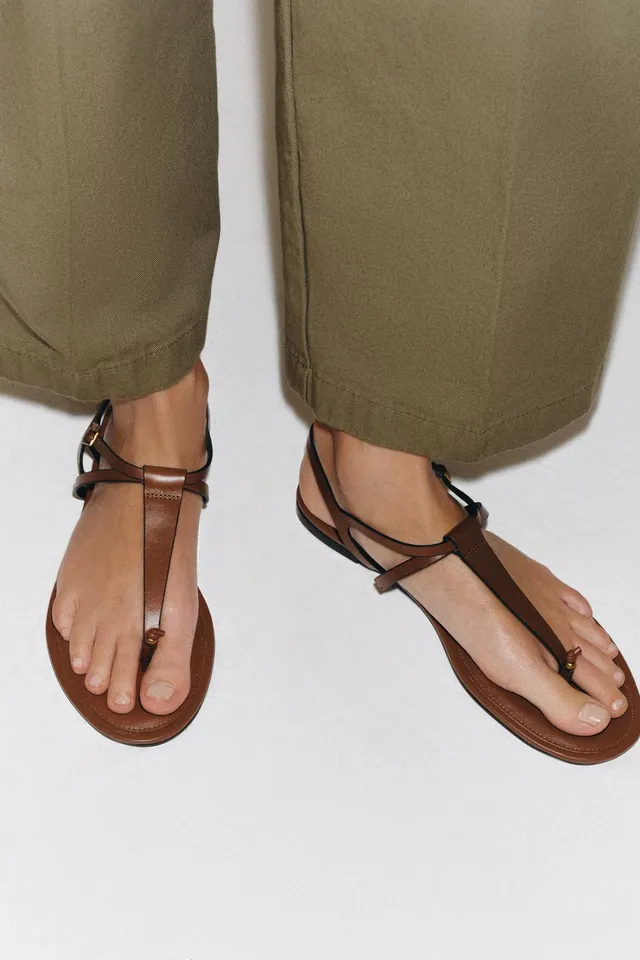 FLAT LEATHER SANDALS – image 2