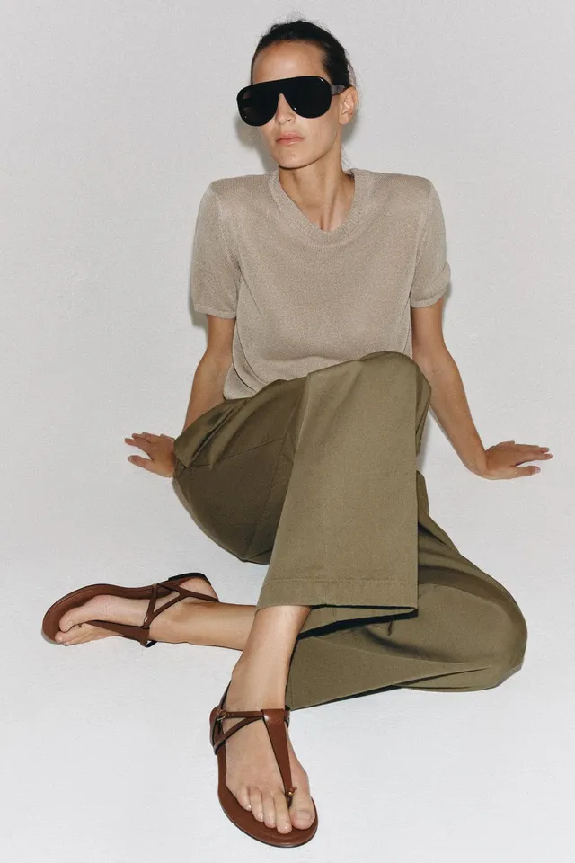 FLAT LEATHER SANDALS – image 3