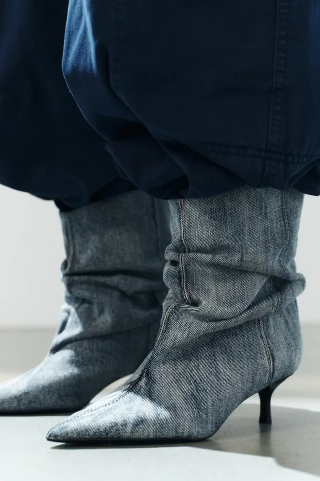 RUCHED KITTEN HEEL ANKLE BOOTS – image 2