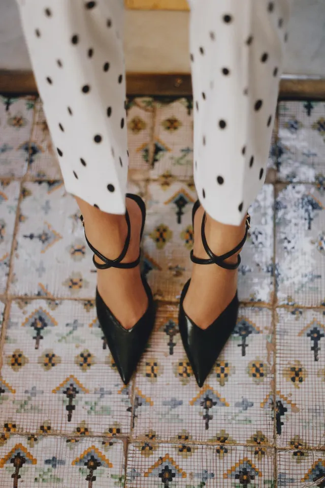 POINTED SLINGBACK SHOES – image 2
