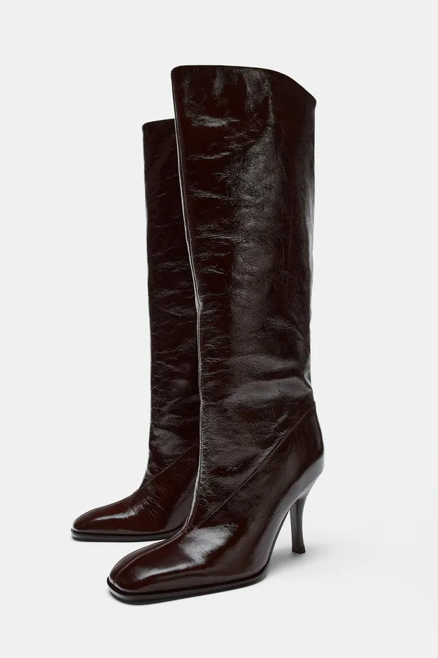 LIMITED EDITION LEATHER HEELED BOOTS – image 7