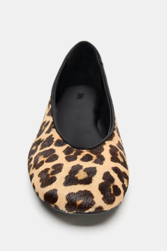 TEXTURED LEATHER PRINT BALLET FLATS – image 5