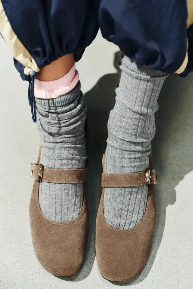 SPLIT SUEDE BALLET FLATS – image 2