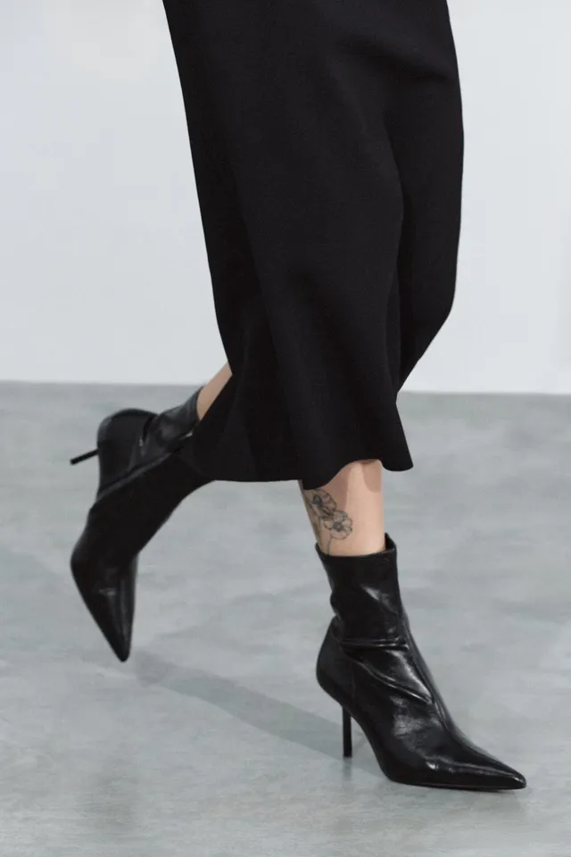HEELED ANKLE BOOTS – image 2
