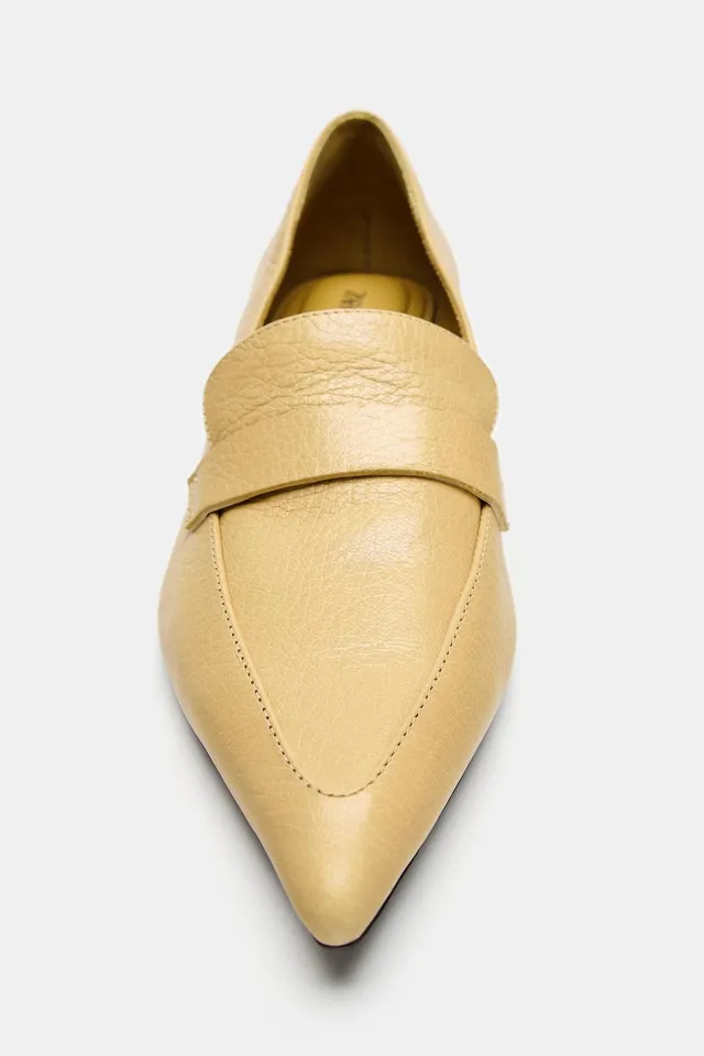 LEATHER HEELED LOAFER – image 4