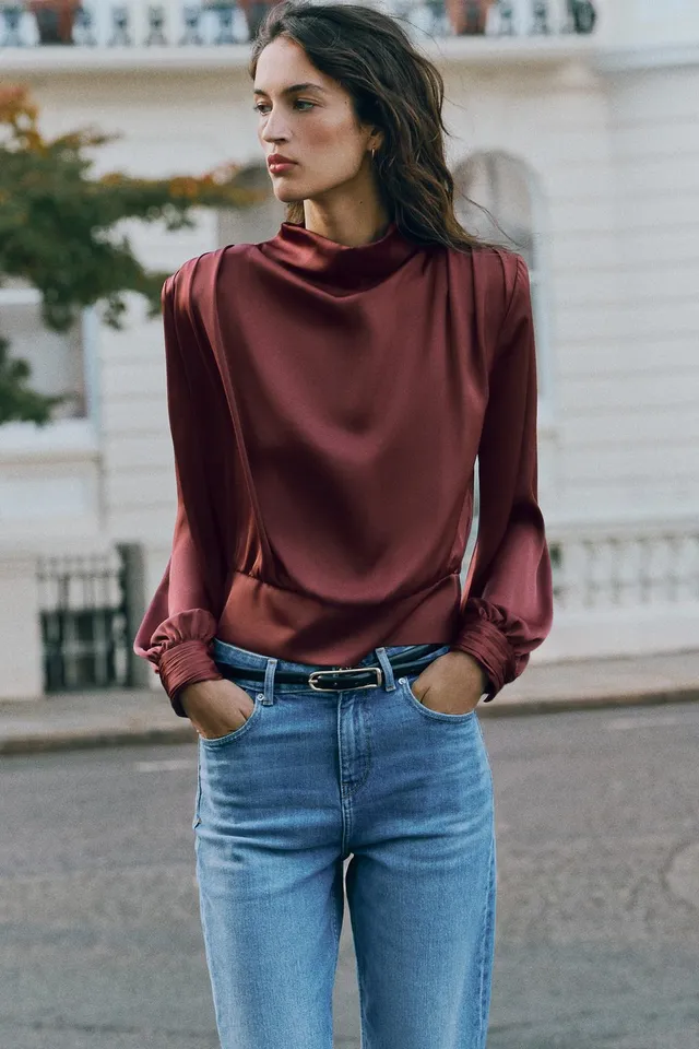 SATIN BLOUSE WITH SHOULDER PADS – image 6