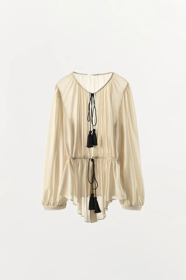 ROMANTIC POMPOM BLOUSE – image 8