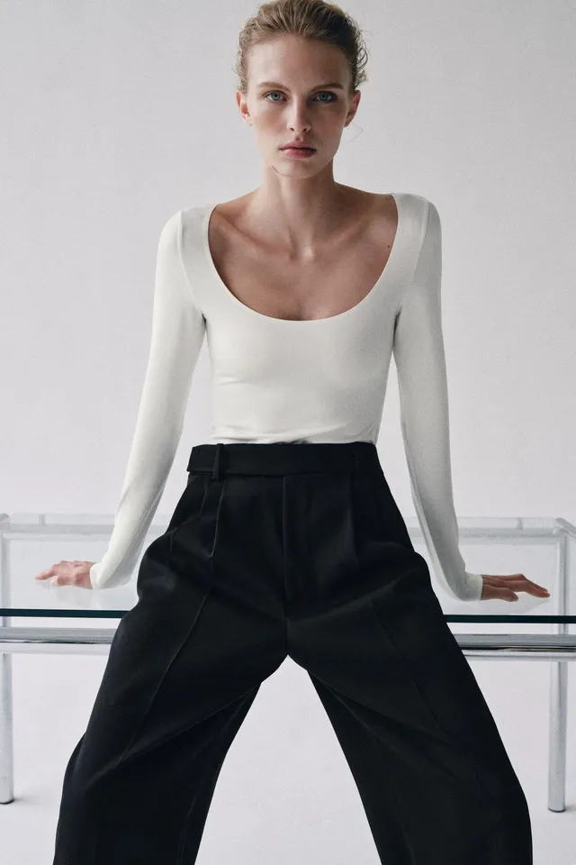 SCOOP-NECK BODYSUIT – image 5