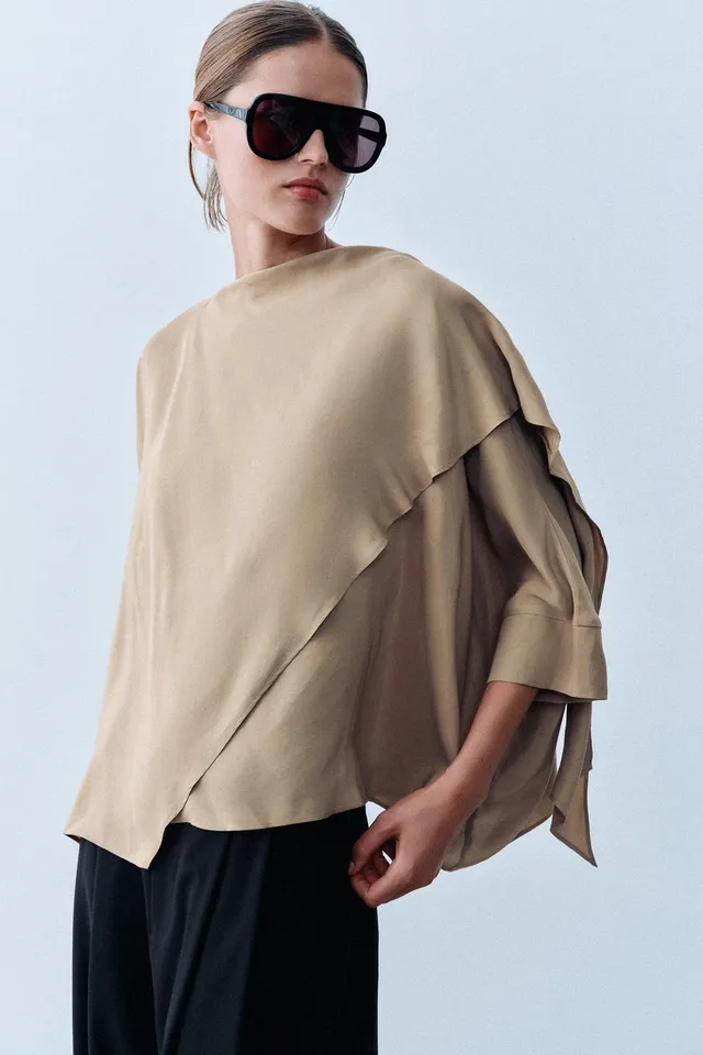 CAPE COLLAR FLOWING BLOUSE – image 2