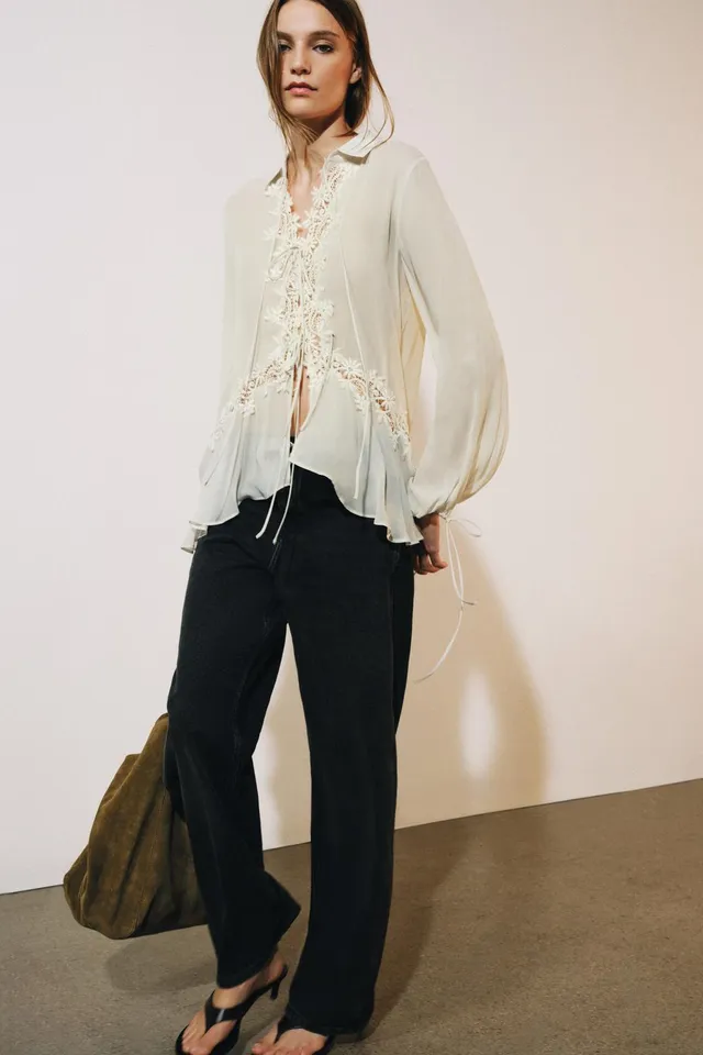 ZW COLLECTION EMBROIDERED LACE BLOUSE